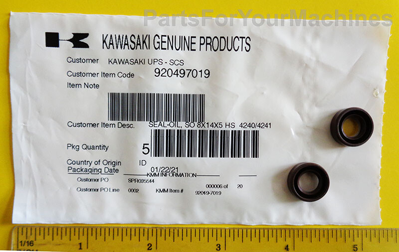 (2) KAWASAKI GOVERNOR SHAFT SEALS, 8X14X5, FH641V, FH680V, FH680D