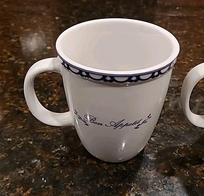 CONJUNTO DE 4 Canecas Target Home Porcelana BON APPETIT Branco com Acentos Azuis 11 oz - Imagem 2 de 4