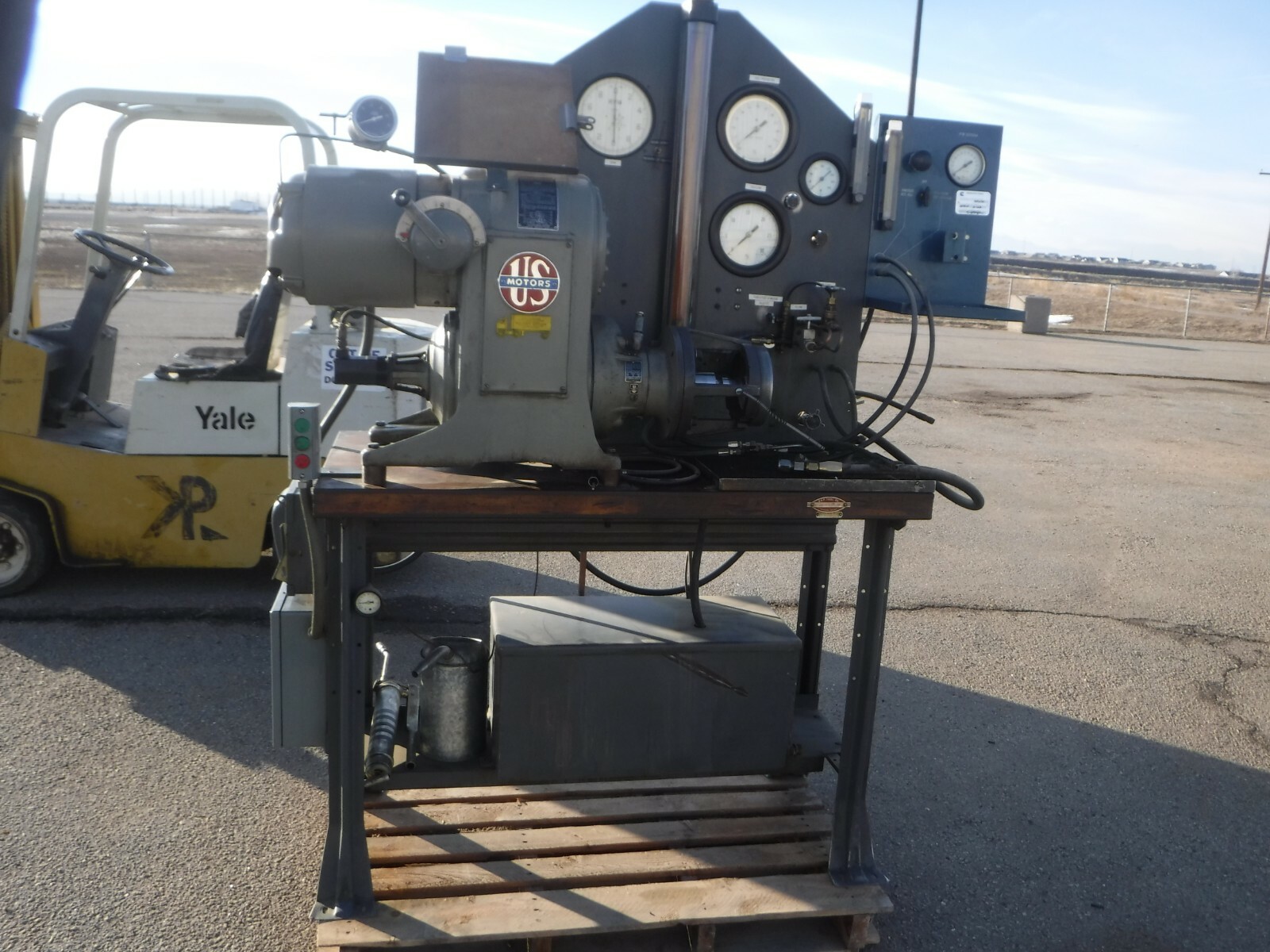 US Motors Diesel Fuel Injection Pump Test Stand eBay