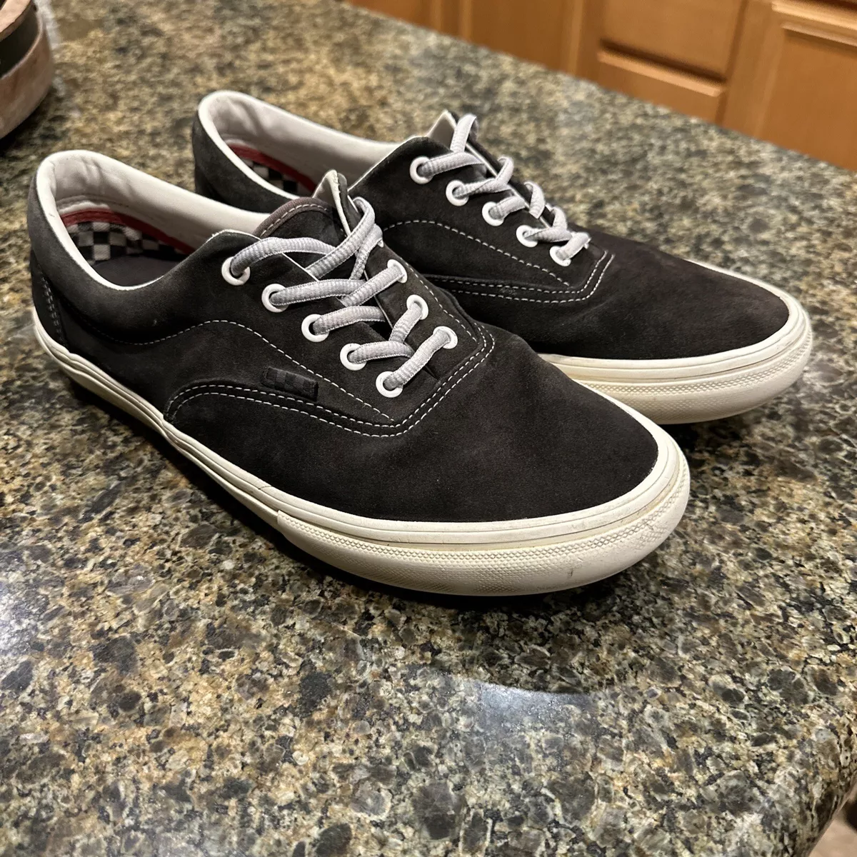 Vans store lancaster deals ca