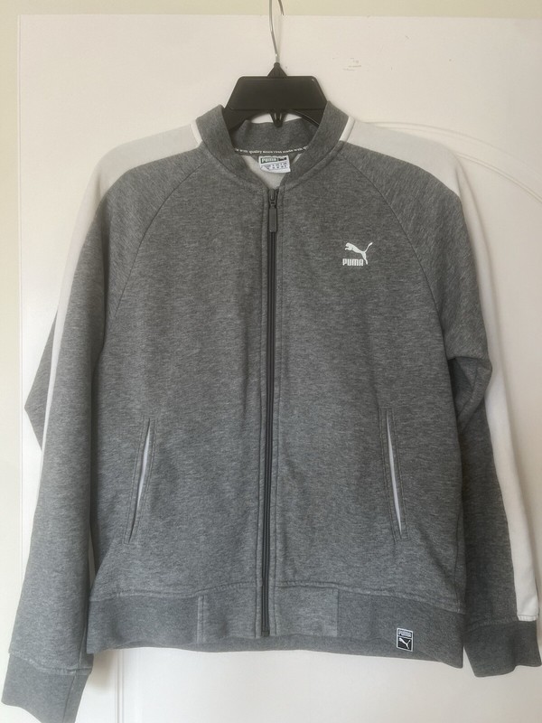 Puma Women’s Gray Classic Logo Jacket Zip Up Top Sweatshirt Sz XS!!
