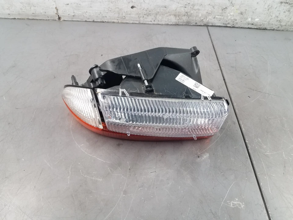 Dodge Dakota R/T 2002 conjunto de luces de cabeza derecha #8751 L1 Foto 3 de 4