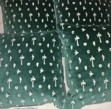 Opalhouse Jungalow 10x10 Décor Green Plush Velvet Throw Pillows. Set Of 4. New