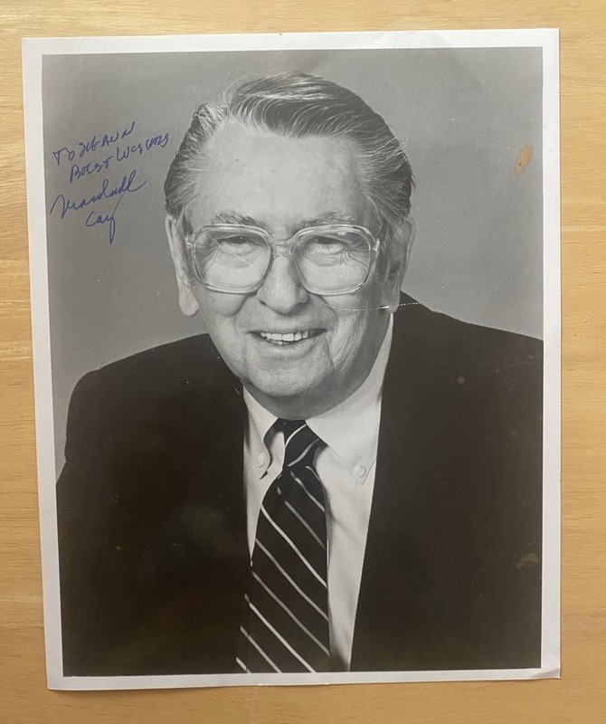 MACDONALD CAREY  HAND SIGNED AUTOGRAPH PHOTO 8 X 10 WITH ~COA ACTOR