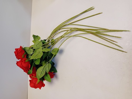 12 Stück Rot Künstliche Rosen, Künstliche Flanellblumen, Künstliche Blumen, Einz - Bild 3 von 3