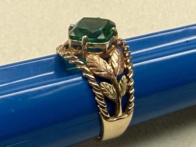 10K Coleman Co Black Hills Gold dreifarbig Blatt Vintage Ring-Größe 7-3,80 gm