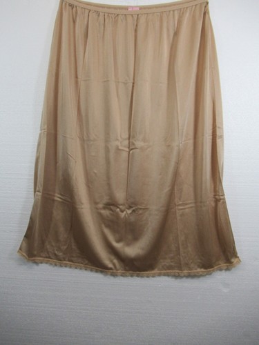 Comfort Choice Satin Skirt Half Slip Plus Size 1X Beige Nylon