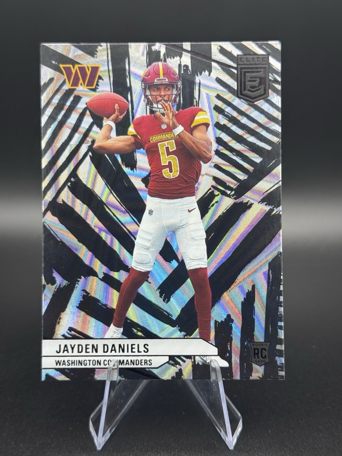 2024 Donruss Elite #165 Jayden Daniels RC Razzle Dazzle Case Hit SSP