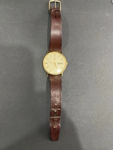 Vtg Timex Quartz LA Cell Gold Tone Watch for Men Water Resistant New Battery