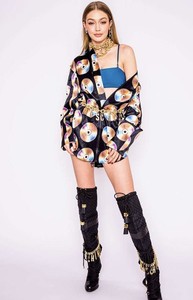 Details About Hm X Moschino Tv Patterned Cd Black Gold Dress Gigi Hadid Jeremy Scott Size 2