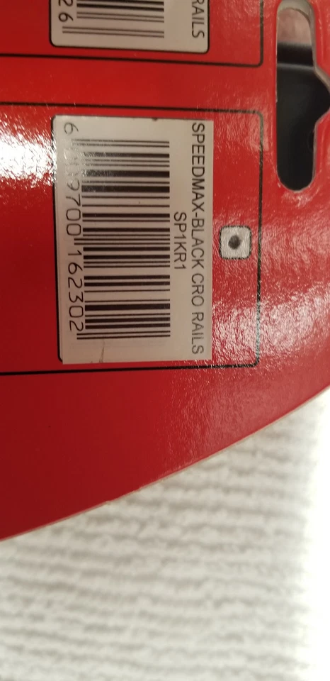 Седло велосипеда RavX с хромомолибденовыми направляющими и рельефным вырезом - Изображение 3 из 3