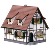 Faller Einfamilienhaus Modellbausatz Mit 89 Einzelteilen 115 X 95 X 115 Mm I Mod