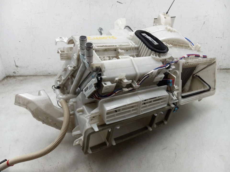 10-18 TOYOTA PRIUS NÚCLEO CALENTADOR ENCHUFABLE Foto 4 de 4