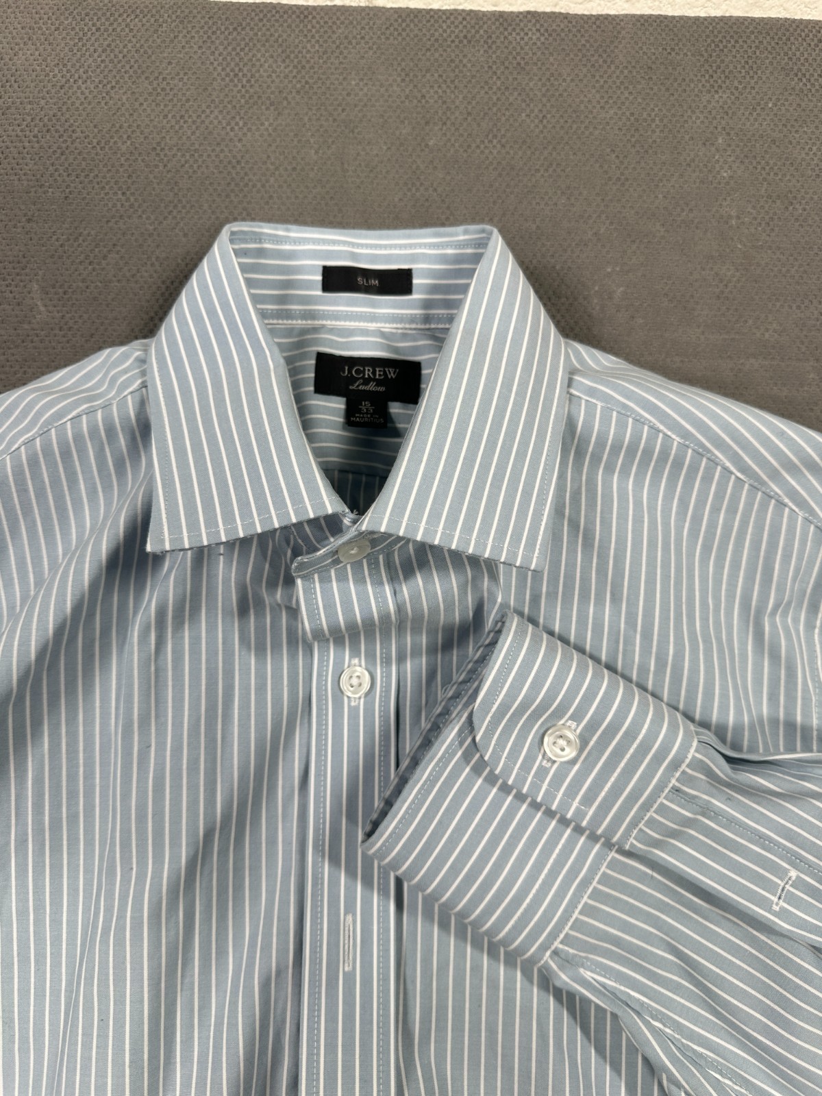 J Crew Seersucker Shirt Men's 15/33 Blue White Striped Slim Button Up
