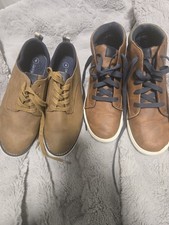 Boys Size 4 2 pairs Cat  Jack Oxford  Wonder Nation sneaker Preowned