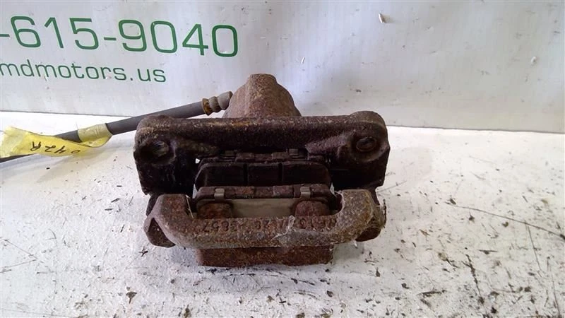 Pinza de freno trasera derecha Nissan Rogue 2017-2019 OEM D40006RA0C Foto 4 de 4