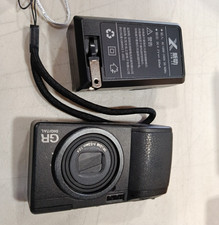 Ricoh GR Digital I 8.1MP f/2.4 28mm Wide-Angle Professional Compact Camera Black