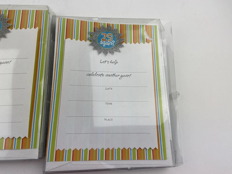 Lote de 3 29 Again Tarjeta de Cumpleaños Fiesta Invitación Kit Sello Fiesta Express Foto 2 de 4