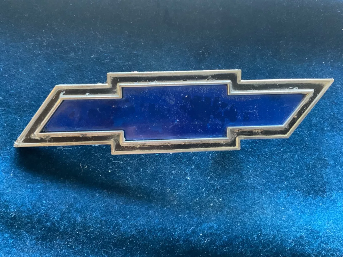 Chevy Bowtie Emblem Ornament, Electric Blue Chevrolet | eBay