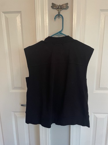 Evereve Black Zip Front Sleeveless Vest w/ Pockets Short Length Women’s M - Picture 4 of 4