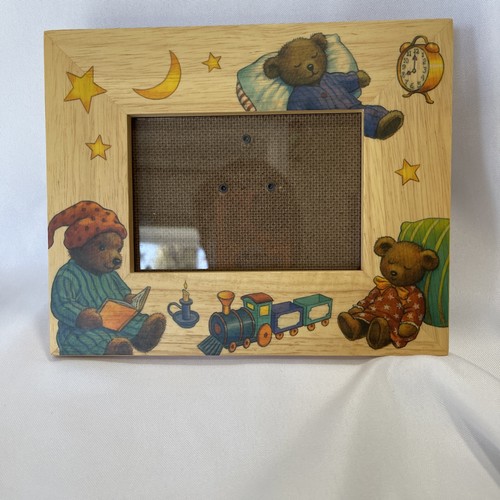 Fetco Wooden Beautiful Baby Nursery Bear Picture Frame