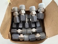 Parker 8-8-FBU-SS Stainless Steel 316 Male Connector 88FBUSS Lot of 12