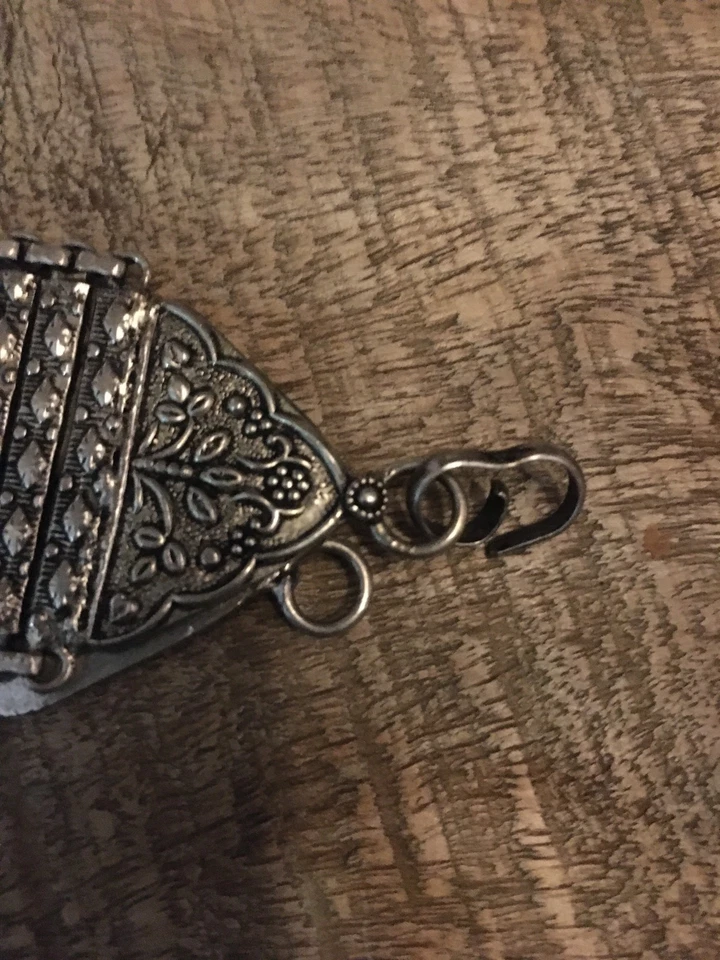 Bracciale Indiano in Argento Fascia larga a maglie Decorazione Floreale - Immagine 4 di 4