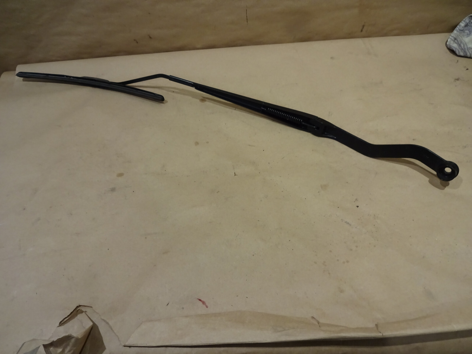 Ferrari California - RH Passenger Windshield Wiper Arm With Blade - P/N 69771100