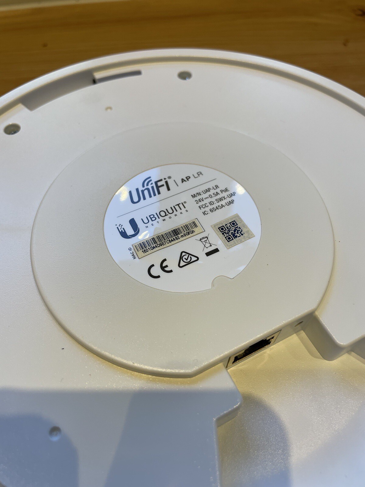 ⭐ Ubiquiti UniFi Access Point long rang, UAP-LR, + Montageplatte *ansehen* !! ⭐ - Bild 6 von 11