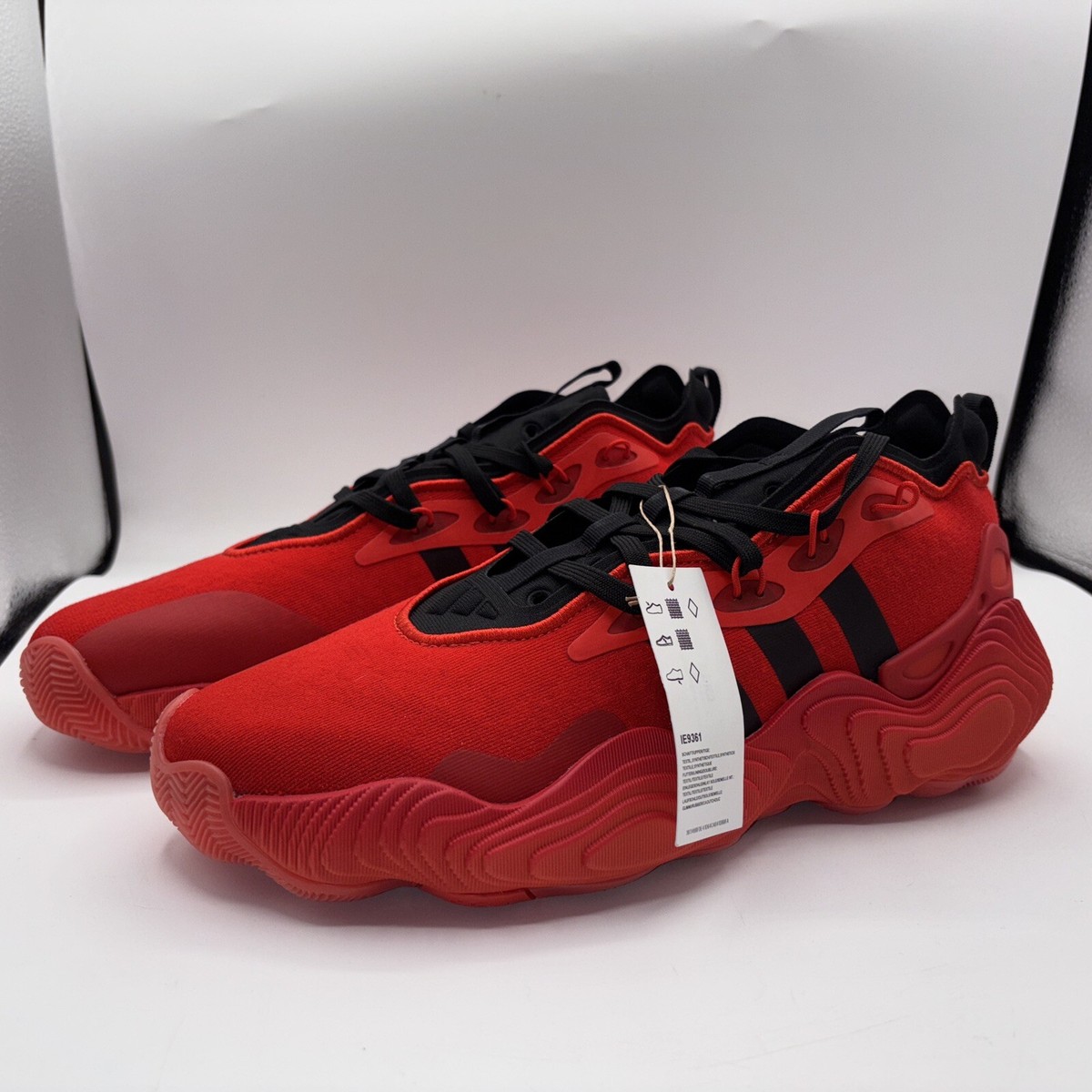 NEW Adidas Trae Young 3 Men's 11 1/2 Scarlet Red Black NEW Adidas Trae Young 3 Men's 11 1/2 Scarlet Red Black