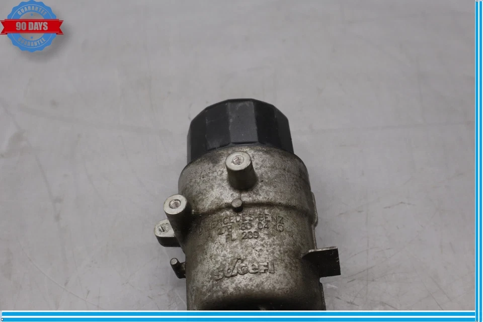 Carcasa filtro aceite motor Mercedes CLS550 E550 W218 11-20 2781800410 OEM Foto 4 de 4