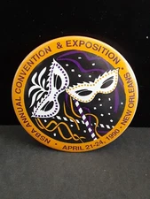 NSBA ANNUAL CONVENTION &EXPOSITION APRIL 21-24 1990 NEW ORLEANS LOUISIANA PIN 