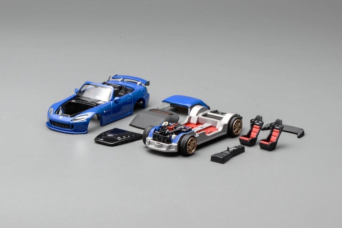 1/64 Motorhelix Honda S2000 in Apex Blue, kit with optional