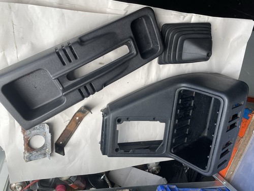 Ford Escort MK4 RS Turbo XR3i Genuine Ford Centre Console Handbrake gear Gator