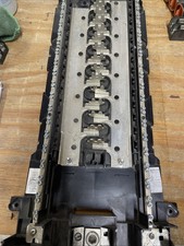 Square D Homeline HOM3040L200TC Load Center 200 Amp 30 Space 40 Circuit MLO