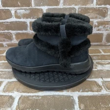 Skechers On-The-Go Joy Faux Fur Black Winter Fashion Boot 144043 Womens Size 10