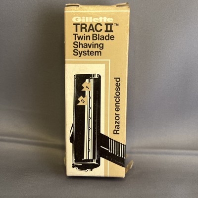 Vintage Gillette Trac 2 Trac II Adjustable Twin Blade Razor New Old Stock