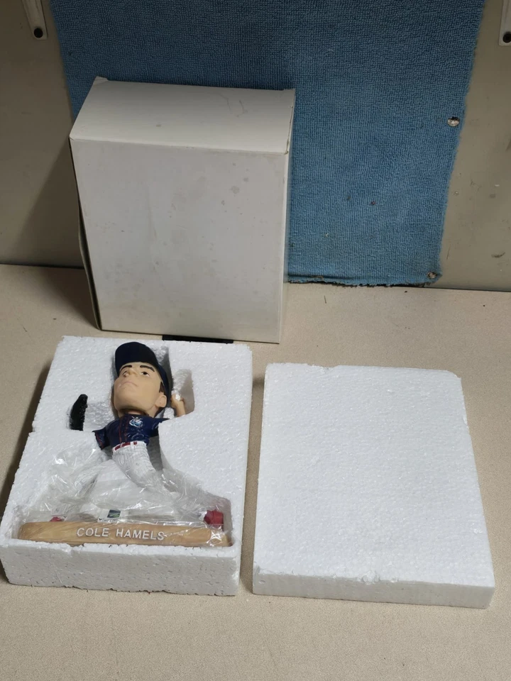 Cole Hamels Bobblehead Lakewood Blueclaws SGA 2004 con embalaje original Foto 2 de 4