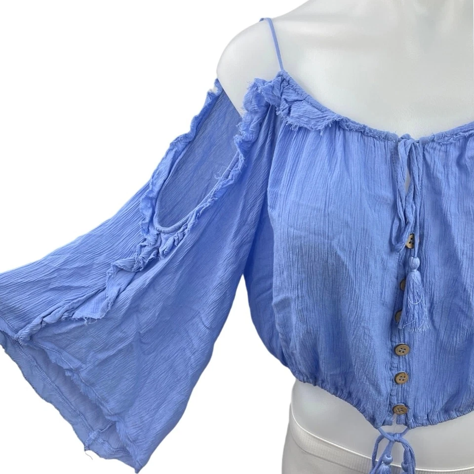 Blusa corta boho manga campana hombro frío con volantes azul semilla mostaza talla S Foto 3 de 4