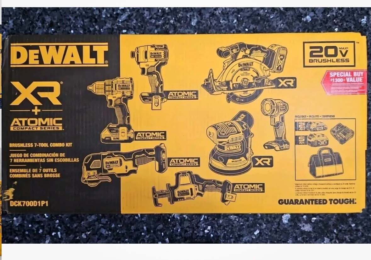 DEWALT 20V MAX IR Atomic 7-Tool Combo Kit DCK700D1P1
