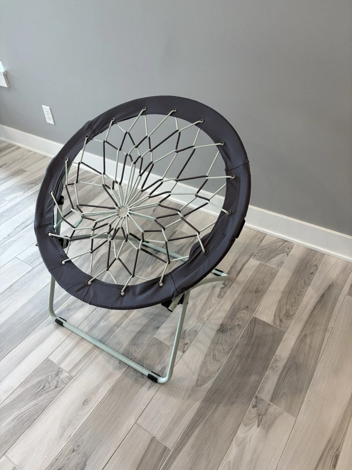 Silla elástica Spider Web - Ligera y se pliega plana Foto 3 de 4