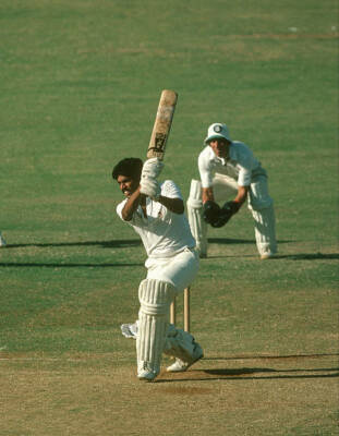 India Cricket Great, Test Captain Kapil Dev No 63 OLD LARGE PHOTO