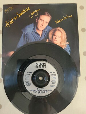 Bi Virtue Ain't No Sunshine UK 7'' Vinyl Record Single 1992 HUG3 Huge 45 EX