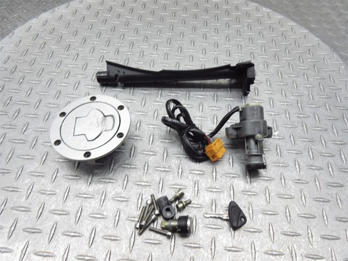 1996 96-01 BMW R1100RT R1100 RT Lock Set Ignition Switch Fuel Gas Cap With Key