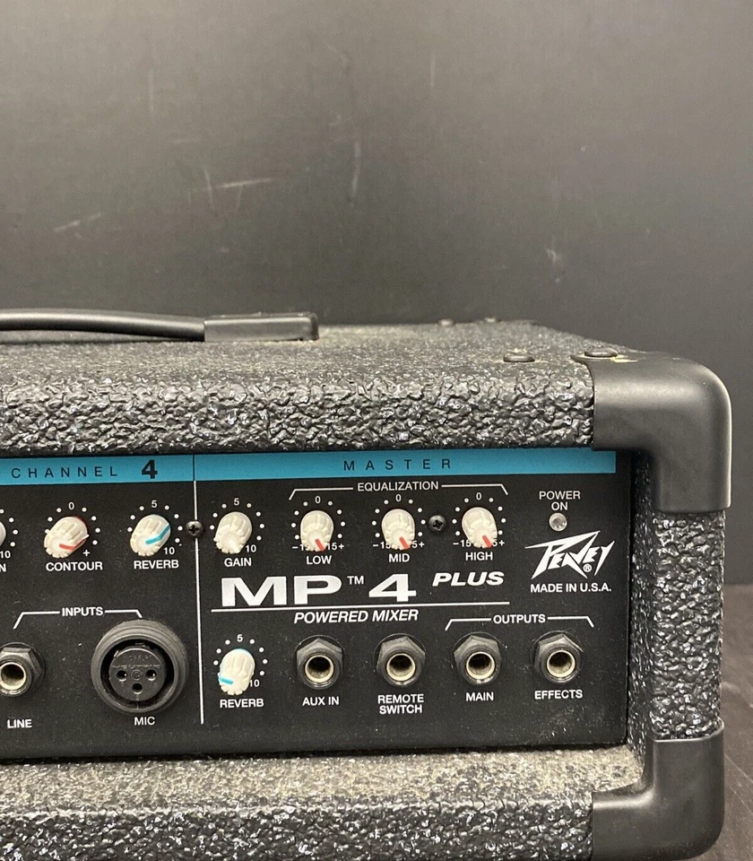 PEAVEY MP 4 PLUS Power Mixer - Image 2 of 4
