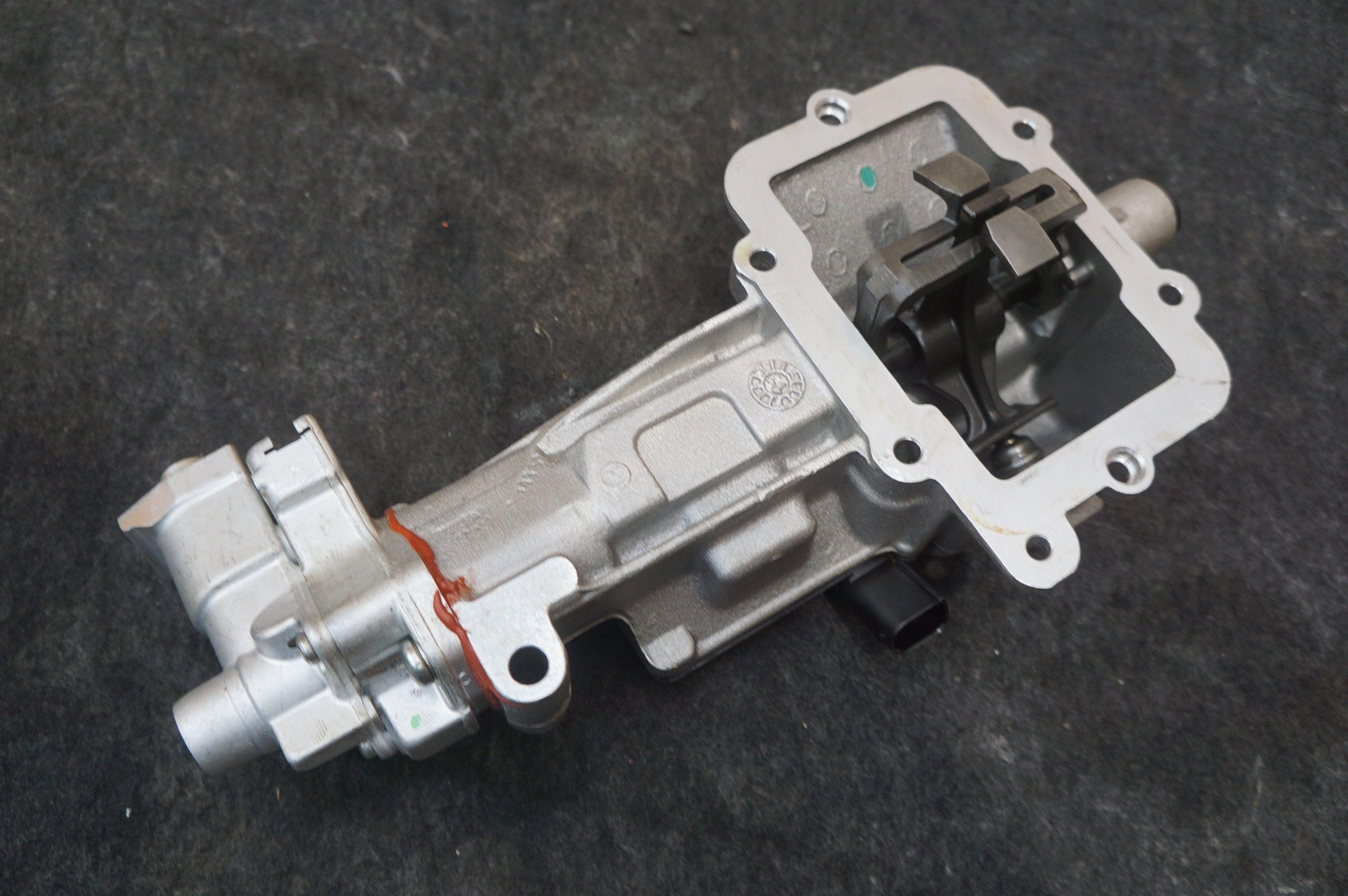 Hydraulic Clutch Gear Actuator 7-Speed Auto Aston Martin V12 Vantage S 2017