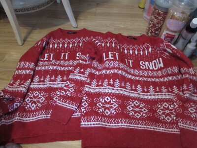 MENS NOVELTY RED CHRISTMAS/LET IT SNOW THEMED