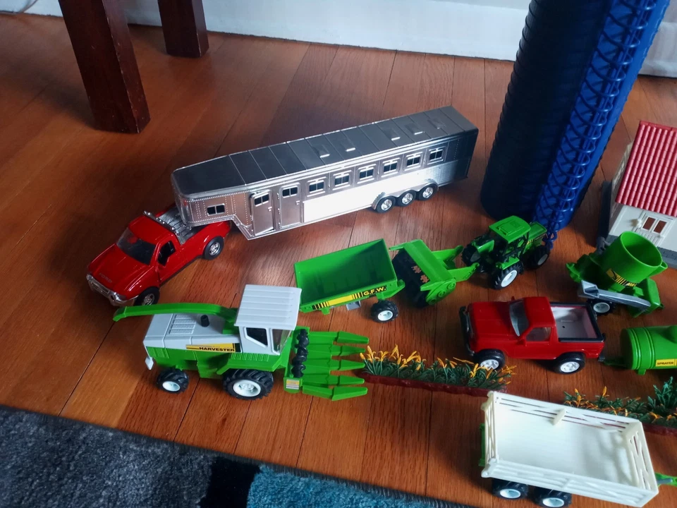 new ray toys Country life 110 Piece farm - Image 4 of 4