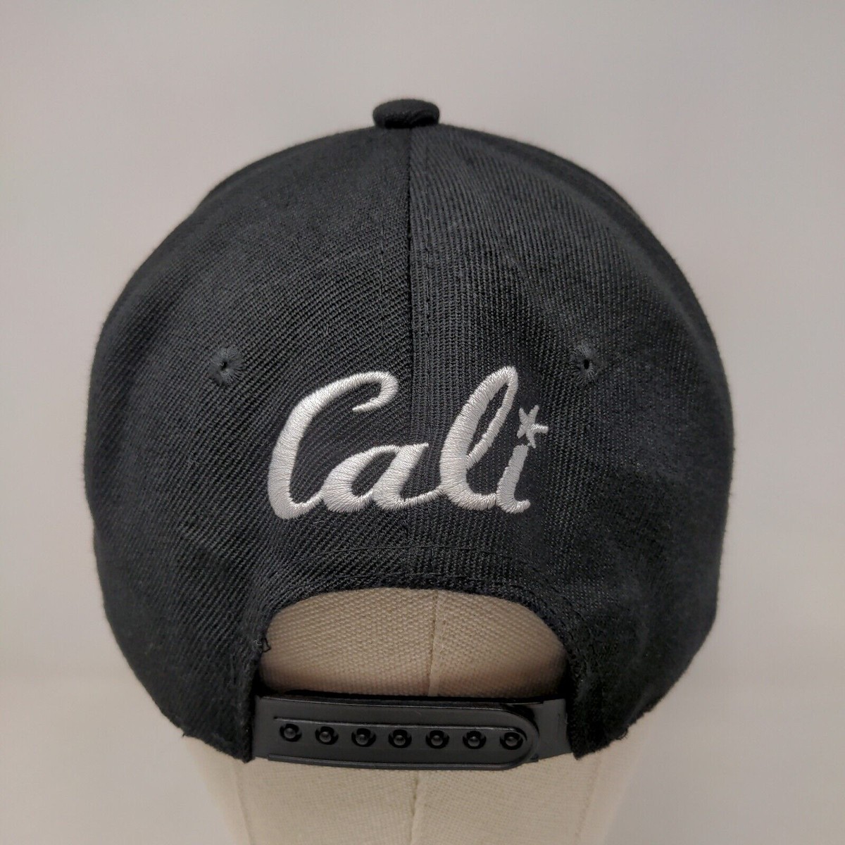 Readings Men's Snapback Flat Bill Hat Black Embroidered California Logo View 5