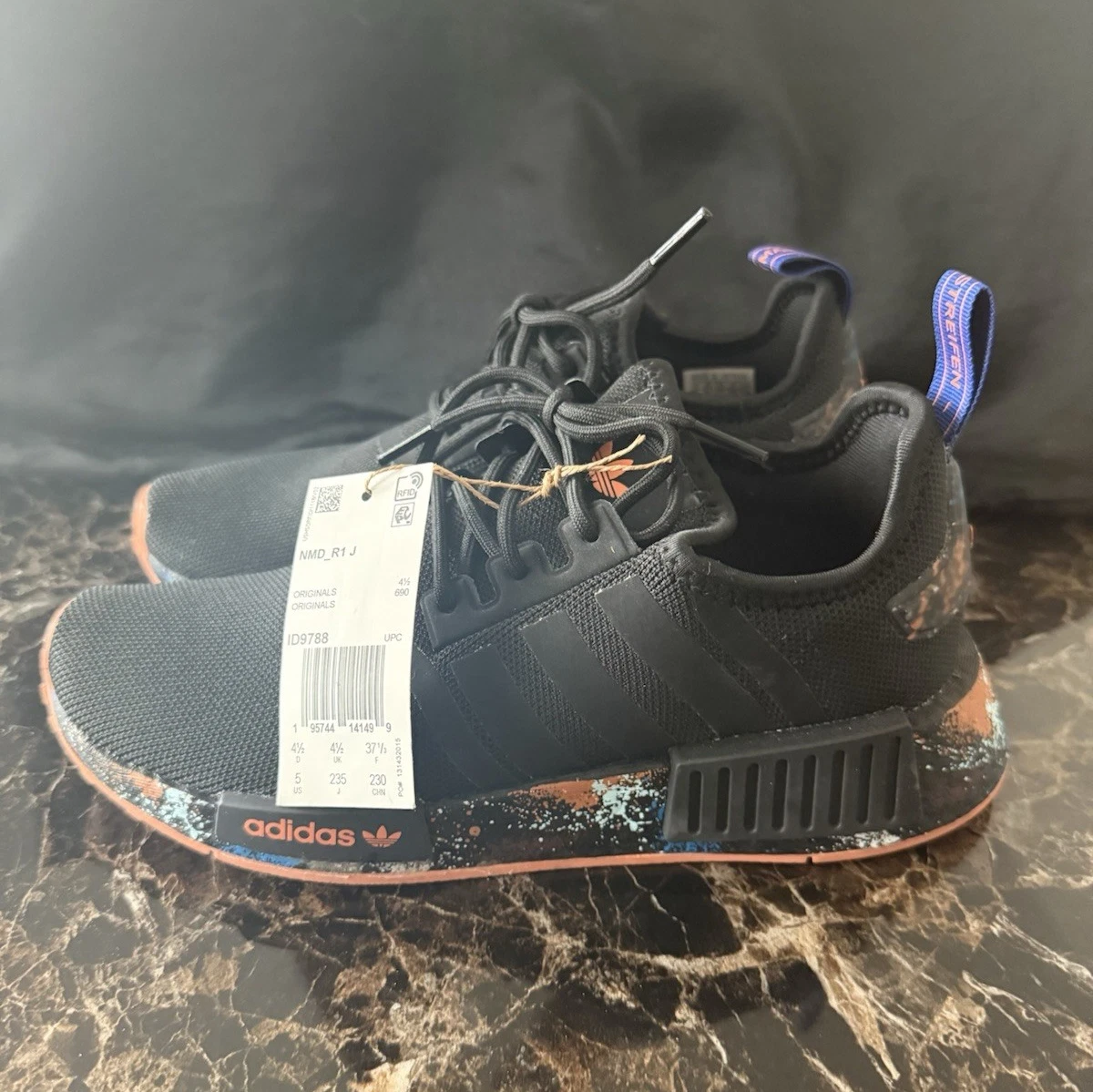 バニー Adidas NMD_R1 Grey Solar Orange for sale | eBay